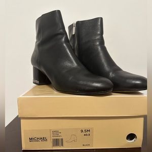 Sabrina Mid Bootie